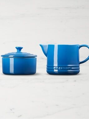 Le Creuset Stoneware Signature Cream and Sugar Set, Marseille Blue NEW